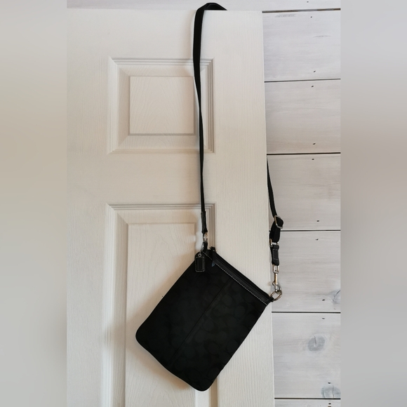 Coach Black Signature Crossbody Bag - Picture 3 of 12